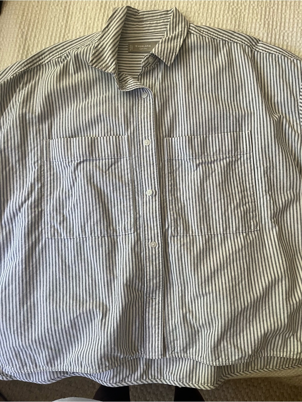 Everlane Boxy button down shirt - Picture 10 of 13